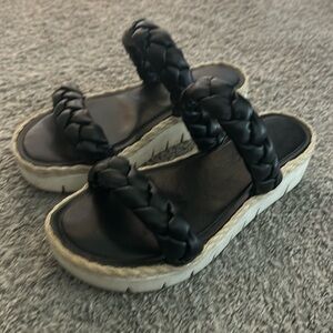 Black platform sandals